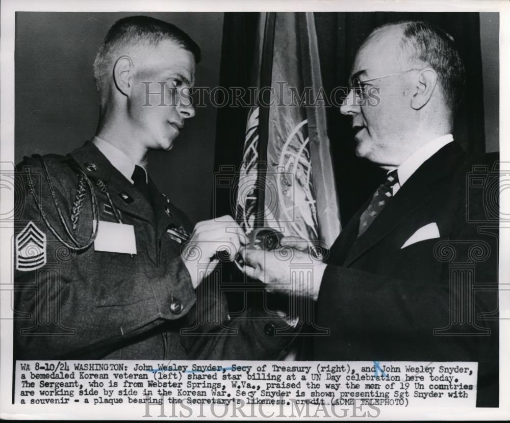 1951 Press Photo John Wesley Snyder, and John Wesley Snyder Veteran - Historic Images