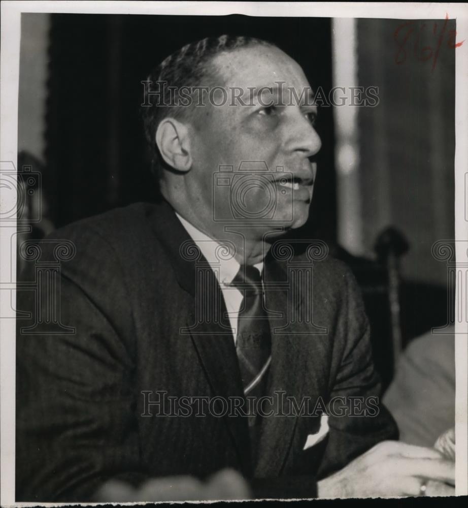 1955 Press Photo Theodore Berry, fisrt negro Vice-mayor of Cincinnati. - Historic Images