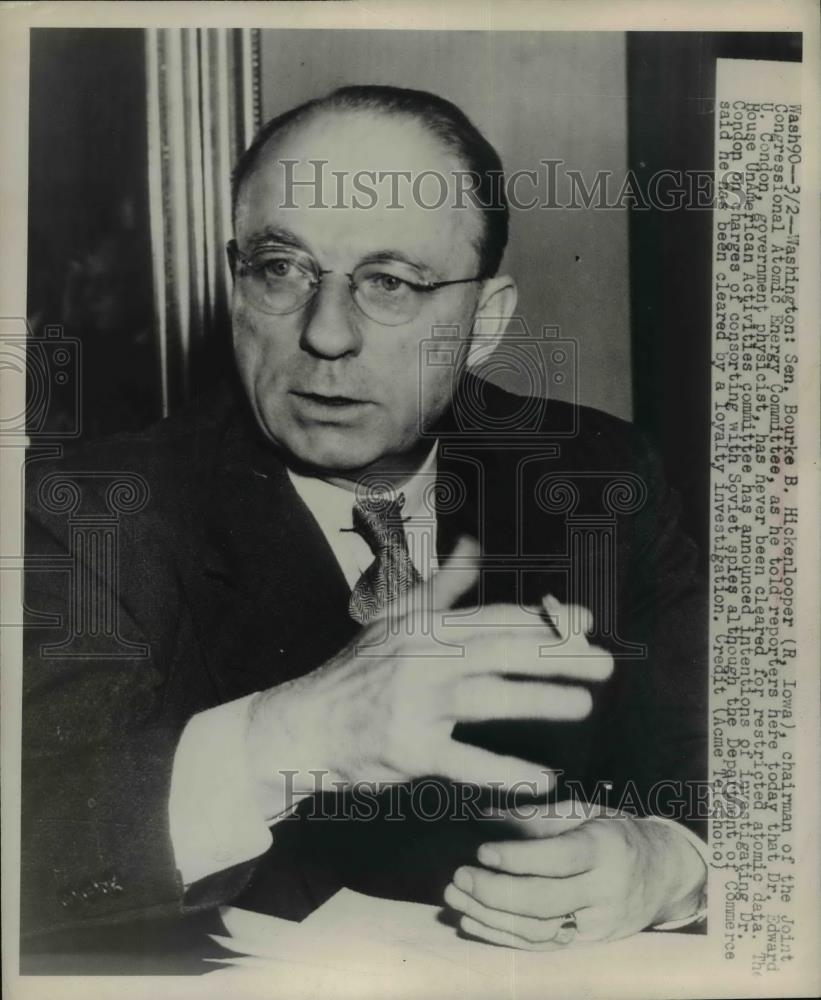 1948 Press Photo Washington Sen Bourke B Hickenlooper spoke to reporters - Historic Images