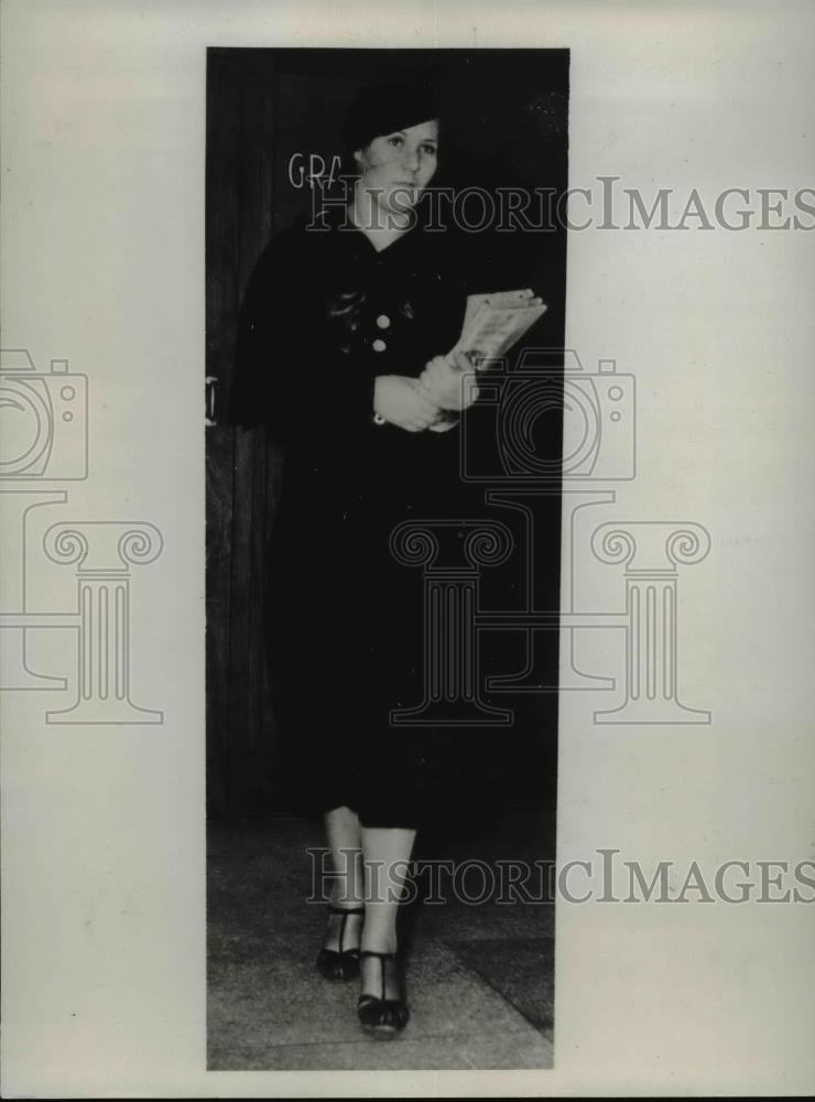 1934 Press Photo Jerry Six at grand jury in LA California in John P Mills case - Historic Images