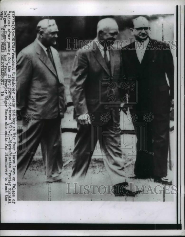 1955 Press Photo Pres. Eisenhower with Big Four leave lawn on Palace Nations. - Historic Images