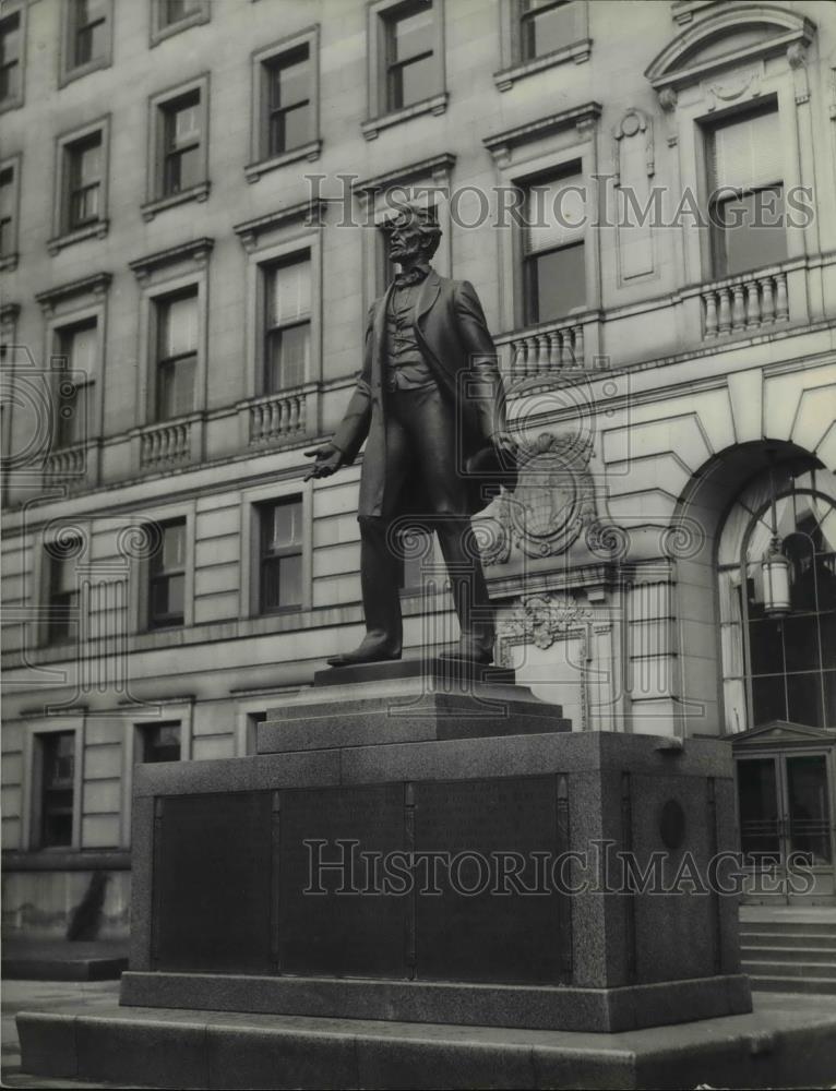 Press Photo The statue of Lincoln by Max Kallish - cva89757 - Historic Images