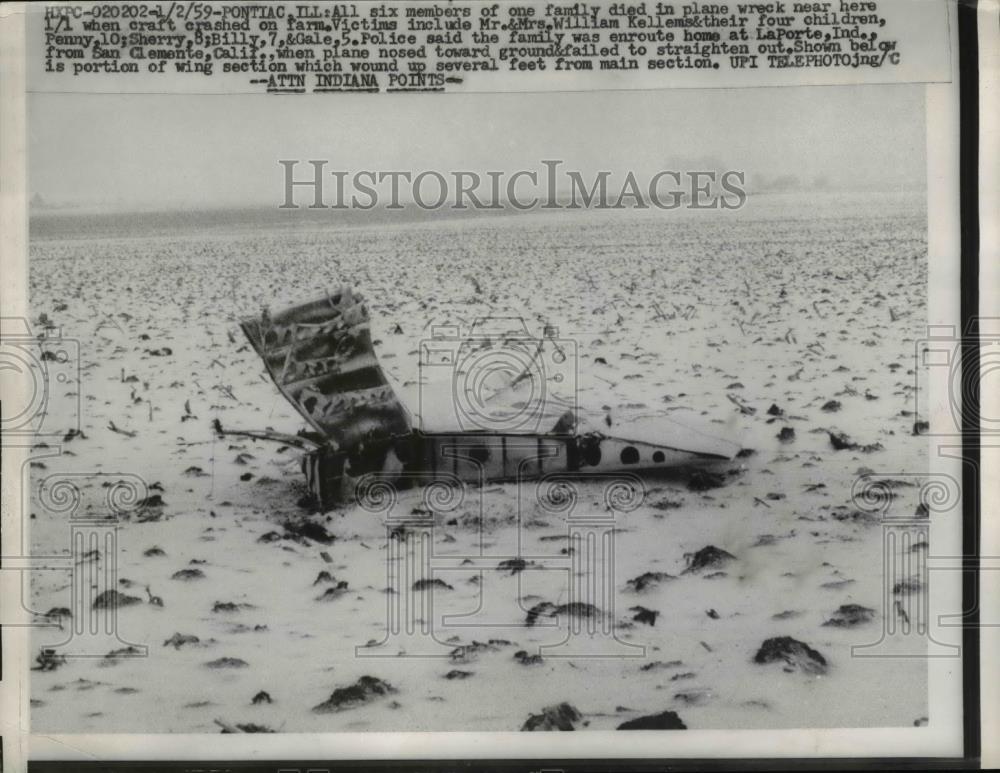 1959 Press Photo Pontiac, Ill. Plane Crash Mr. &amp; Mrs. William Kellems, children - Historic Images