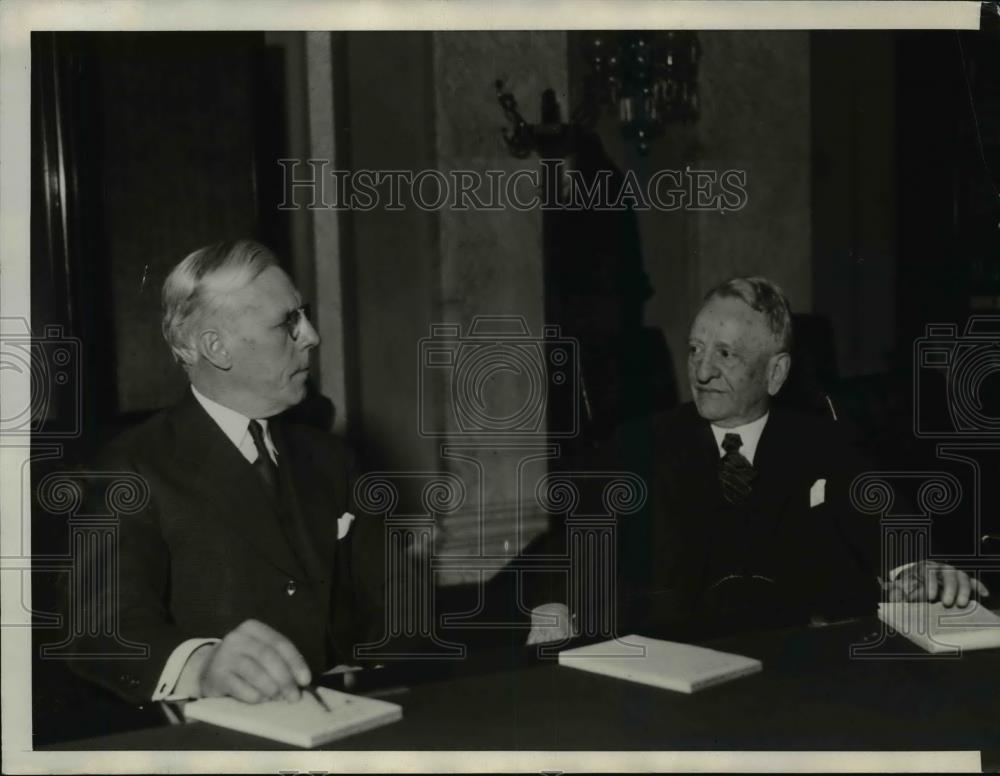 1931 Press Photo JW Pole Controller of Currency &amp; Senator Carter Glass - Historic Images