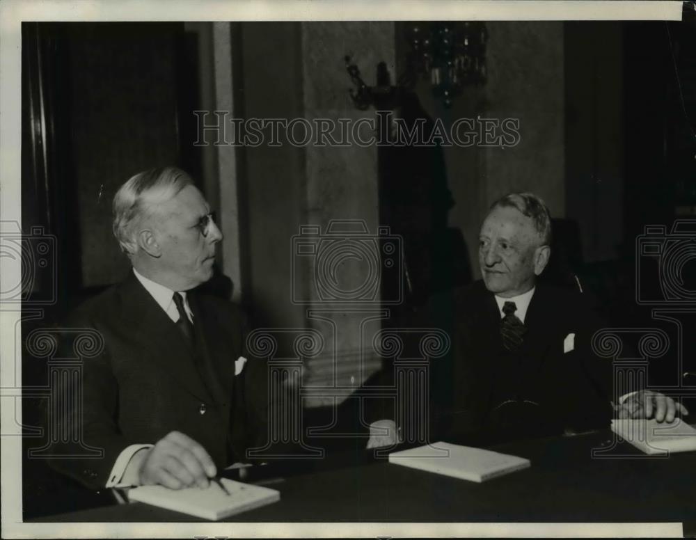 1931 Press Photo JW Pole Controller of Currency & Senator Carter Glass - Historic Images