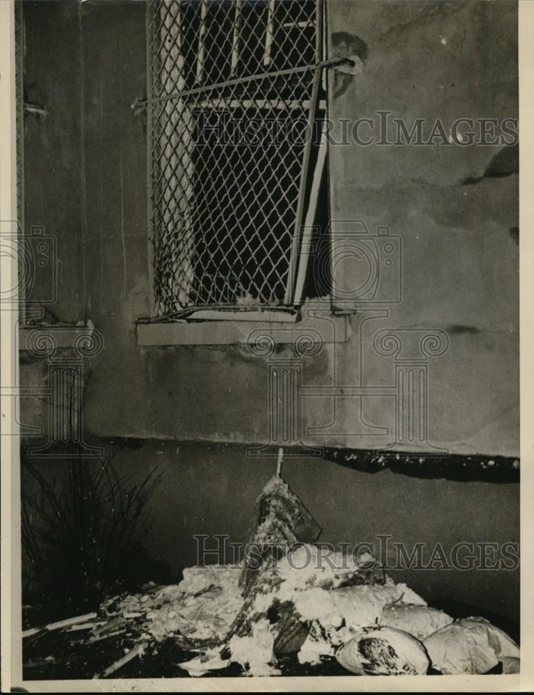 1937 Press Photo Guelph Ontario Canada Informary Riot - Historic Images