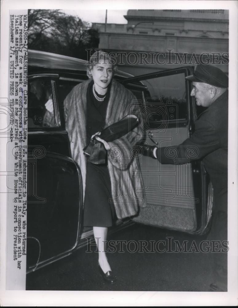 1955 Press Photo US Ambassador to Italy Clare Boothe Luce arrives at White House - Historic Images