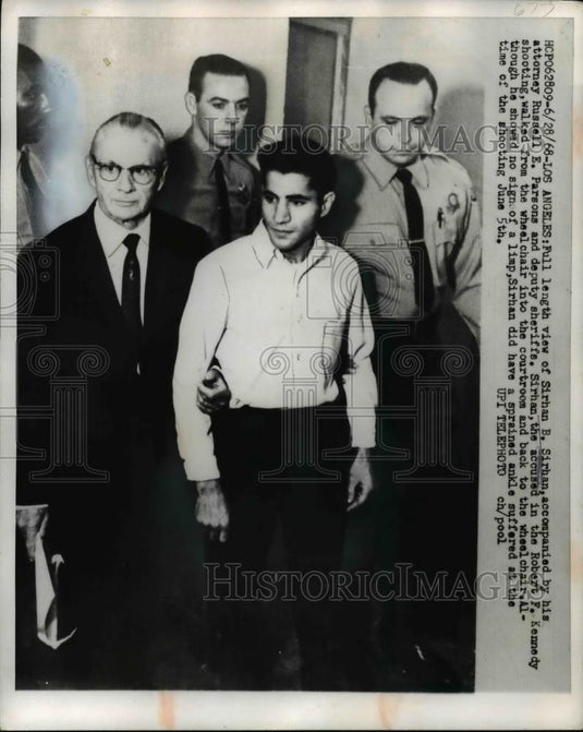 1968 Press Photo Sirhan Sirhan Charged Murder & Attorney Russell Parsons - Historic Images