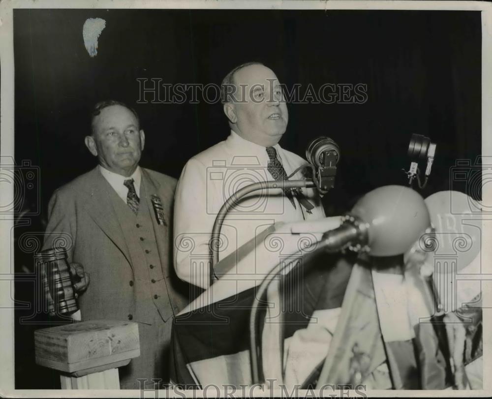 1936 Press Photo Missouri Senator Bennett Champ Clark, Joseph Robinson at Speech - Historic Images