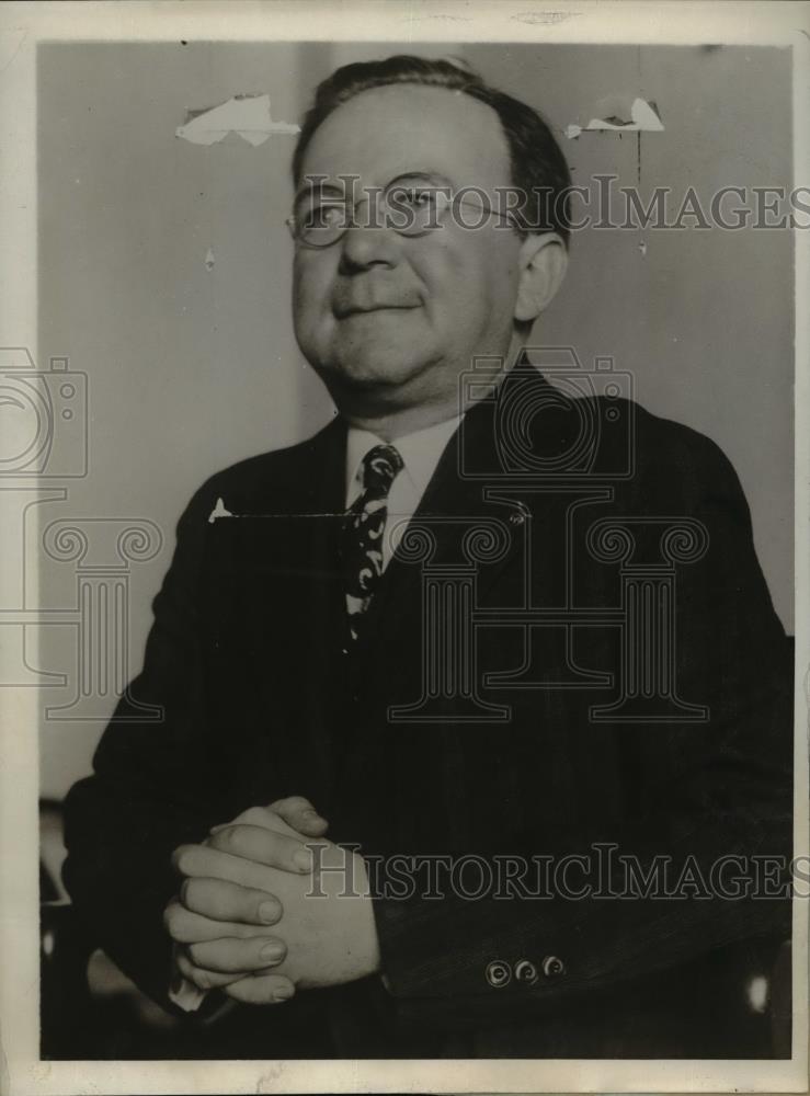 1930 Press Photo Herman S Shapiro lawyer at trial of Otto Sanhuber - Historic Images