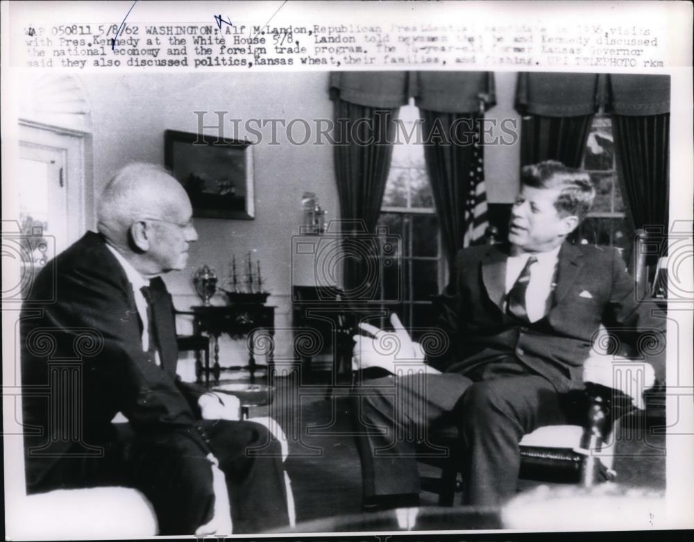 1962 Press Photo Washington President Kennedy met with Alf Landon - Historic Images