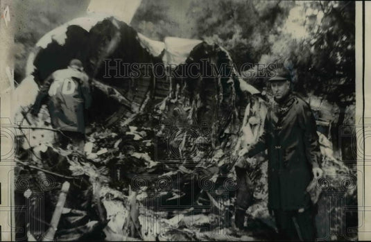 1958 Press Photo Nantucket Island: airplane crash - Historic Images