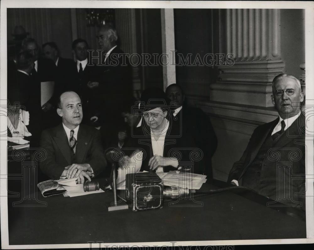 1933 Press Photo Sec. of Labor Frances Perkins, William P. Connery, jr. Congress - Historic Images