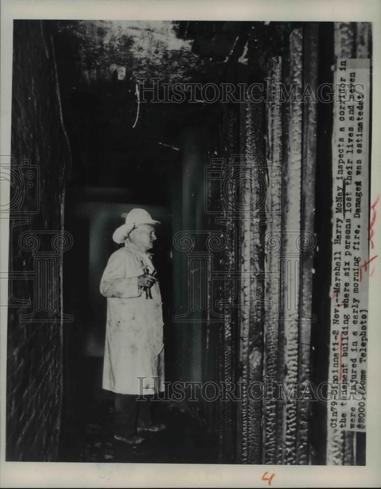 Press Photo Cincinnati Marshal Harry McNay At Site Where Six People Died - Historic Images