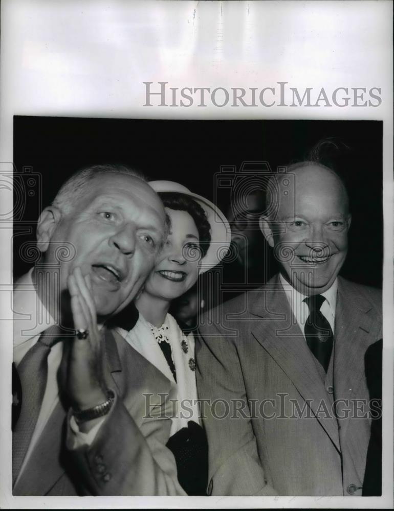 1955 Press Photo President Eisenhower & CA Governor Knight and his wife - Historic Images