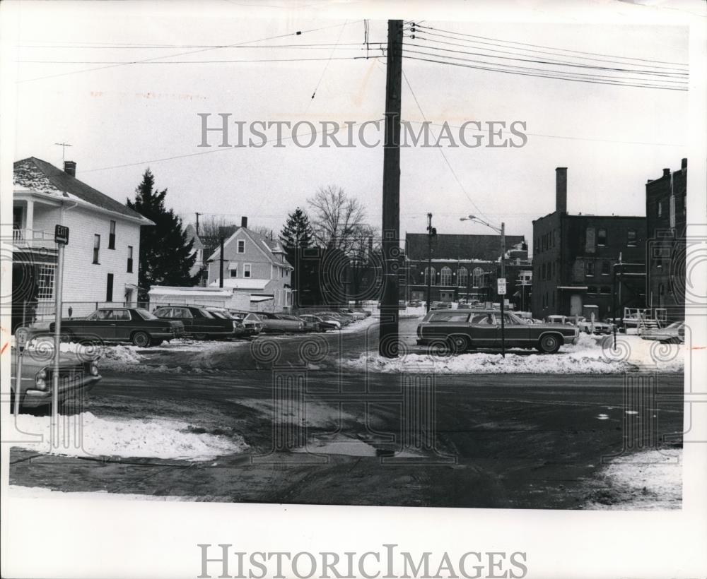 1972 Press Photo Detroit Ave block between St.Charles Avenue to Belle Ave. - Historic Images