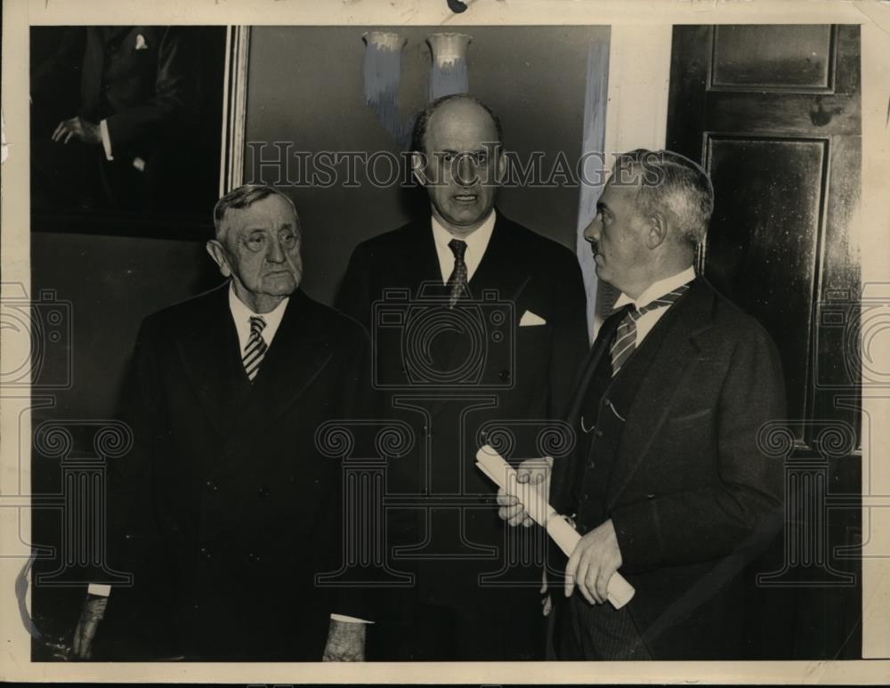 1936 Press Photo Thomas Paran Sr., Dr. Thomas Paran Jr. and Henry Morgethau - Historic Images