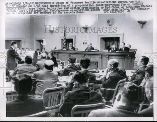 1962 Press Photo US Tariff Commission & Japanese businessmen, Mike Masoka - Historic Images