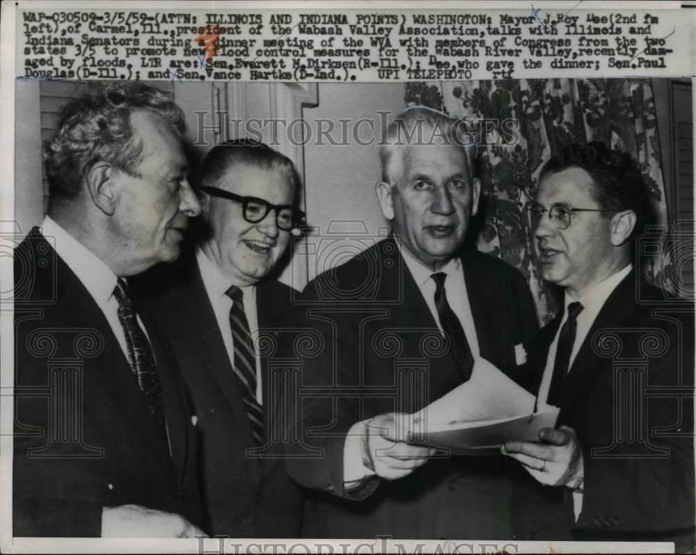 1959 Press Photo Mayor J.Roy Dee of Carmel Ill.with Illnois & Indiana Senators. - Historic Images