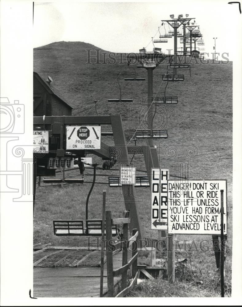 1983 Press Photo The Dangerous Area at Brandywine Ski Center - cva78804 - Historic Images