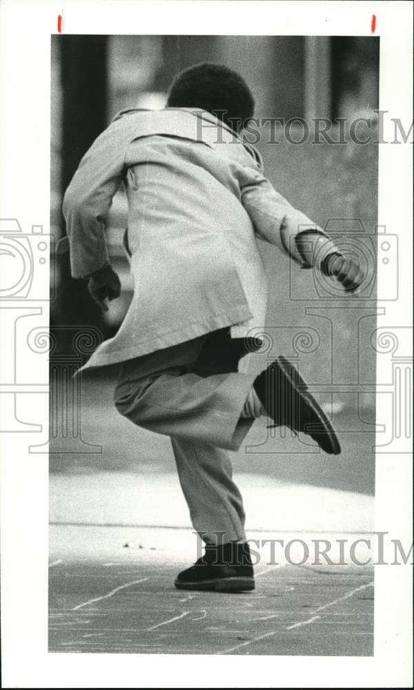 1981 Press Photo The Hop Scotch Game - cva78732 - Historic Images
