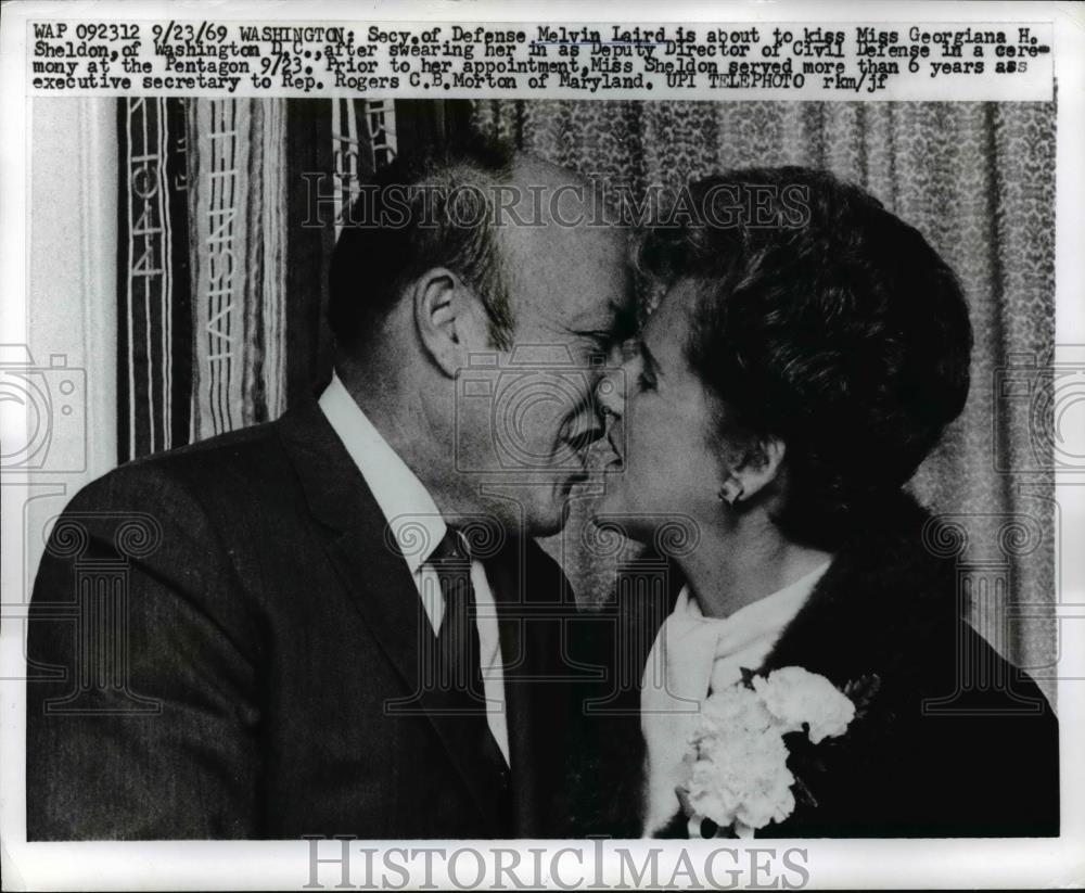 1969 Press Photo Defense Secretary Melvin Laird, Georgiana Sheldon Civil Defense - Historic Images