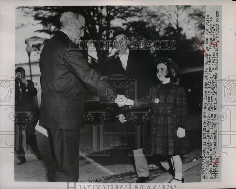 1953 Press Photo President Truman greets Marcia L Colbert &amp; dad in DC - Historic Images