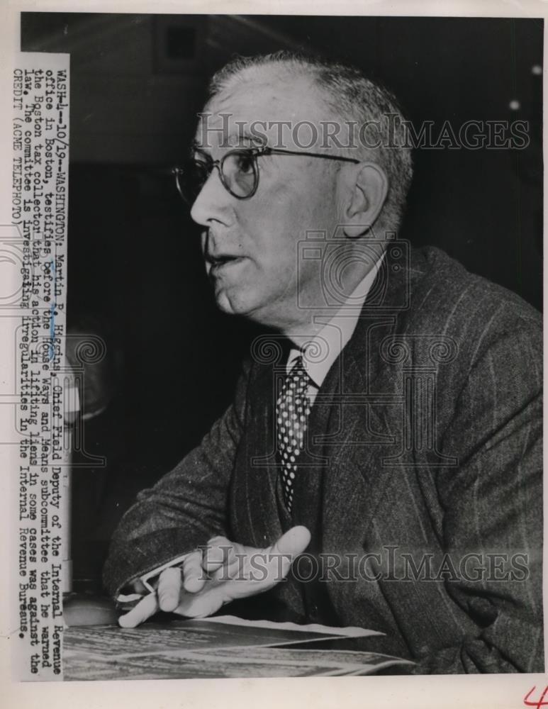 1951 Press Photo Martin P Higgins Chief Field Deputy of IRS at Ways & Means Comm - Historic Images