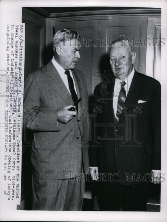 1955 Press Photo David J. McDonald and Joseph Larkin at bargaining session - Historic Images