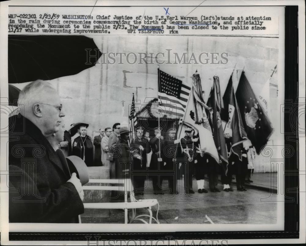 1959 Press Photo US Chief Justice Earl Warren at Washington monument re-opening - Historic Images