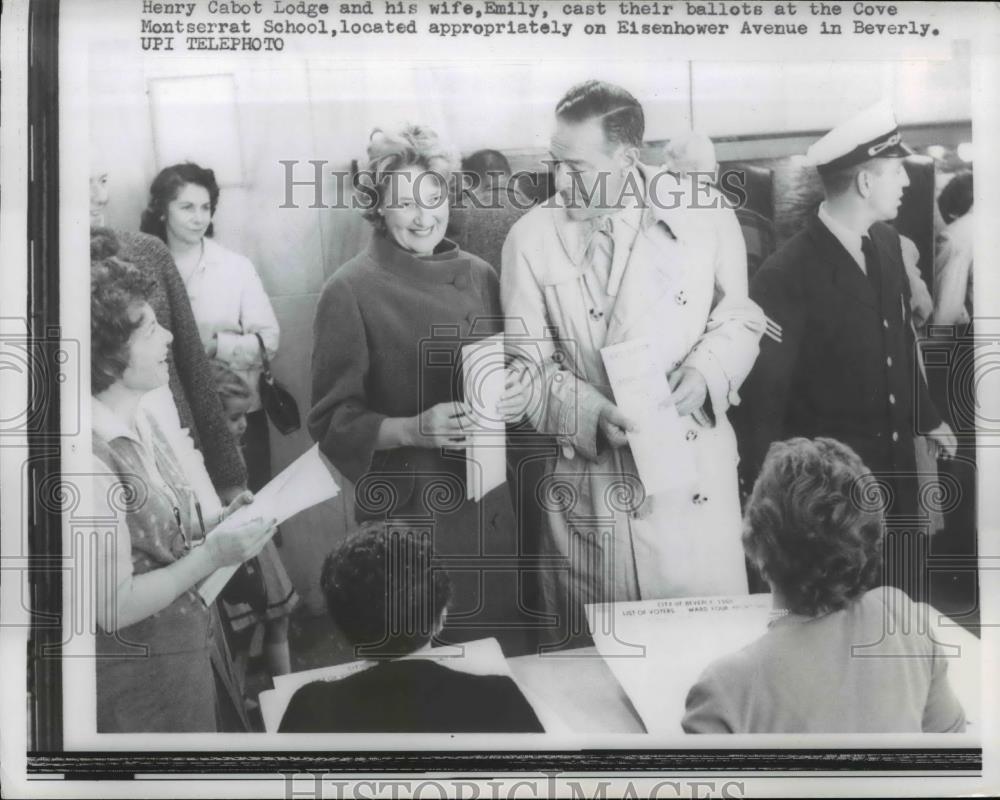 1960 Press Photo US Ambassador Henry Cabot Lodge & wife Emily at the polls - Historic Images