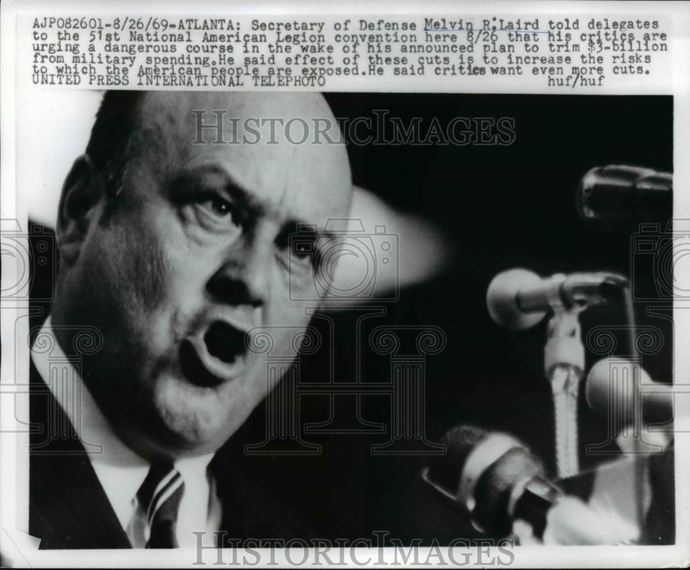 1969 Press Photo Defense Secretary Melvin Laird at American Legion convention - Historic Images