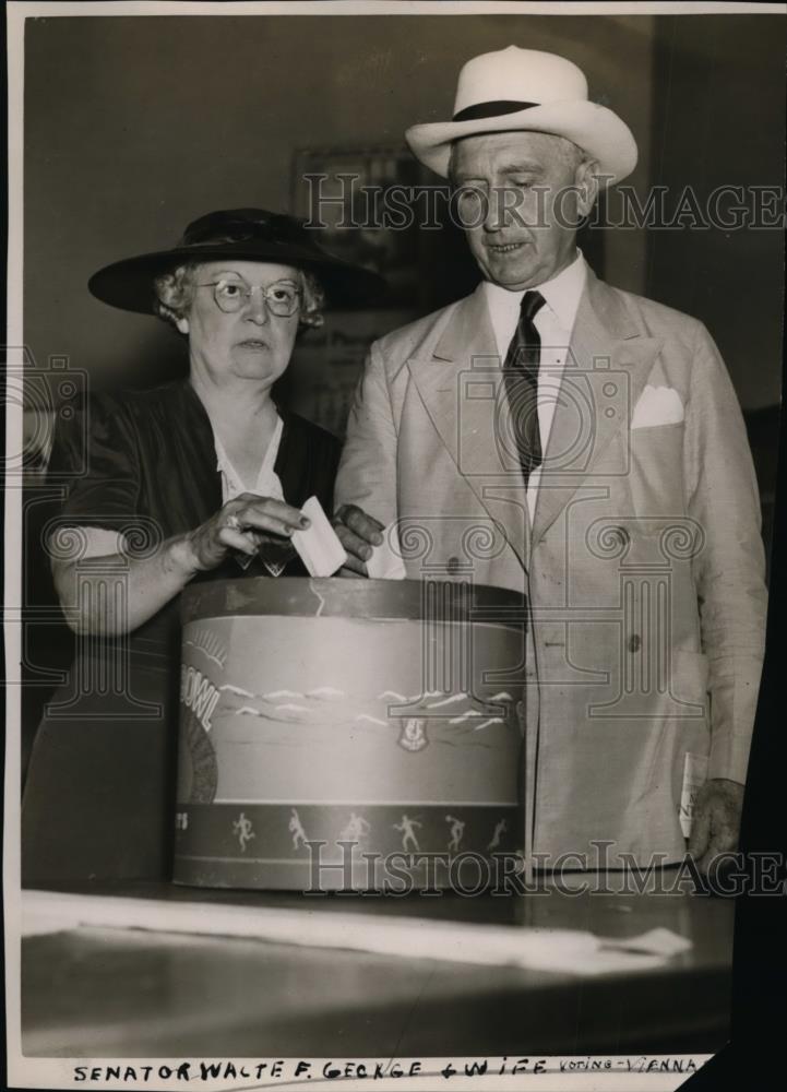 1938 Press Photo Sen. Walter F George of Georgia and wife casting thier ballots - Historic Images