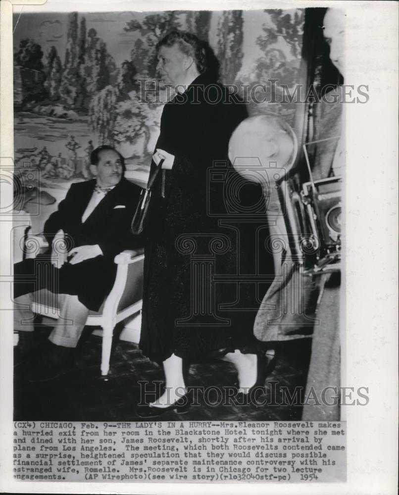 1954 Wire Photo  Mrs. Eleanor Roosevelt Exit Her Room in Blackstone Hotel - Historic Images