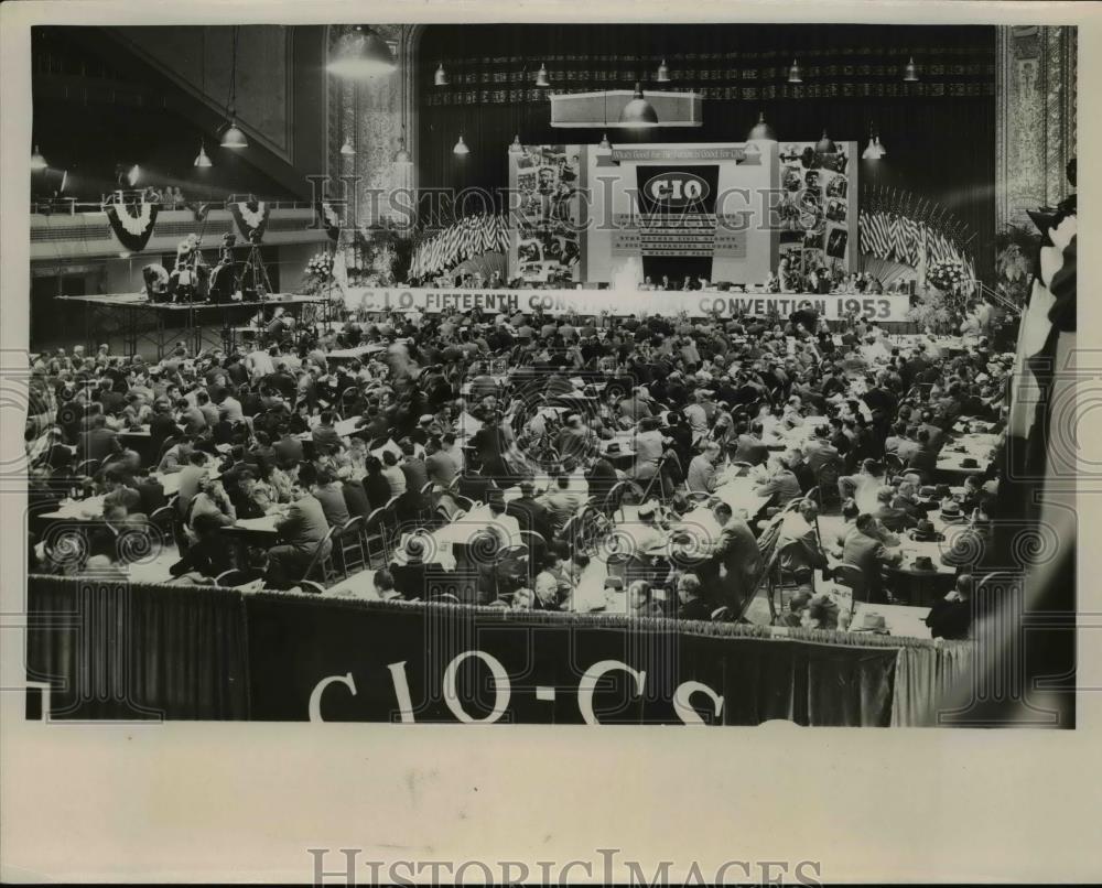1953 Press Photo 15th Constitutional convention of CIO at Cleveland Ohio - Historic Images