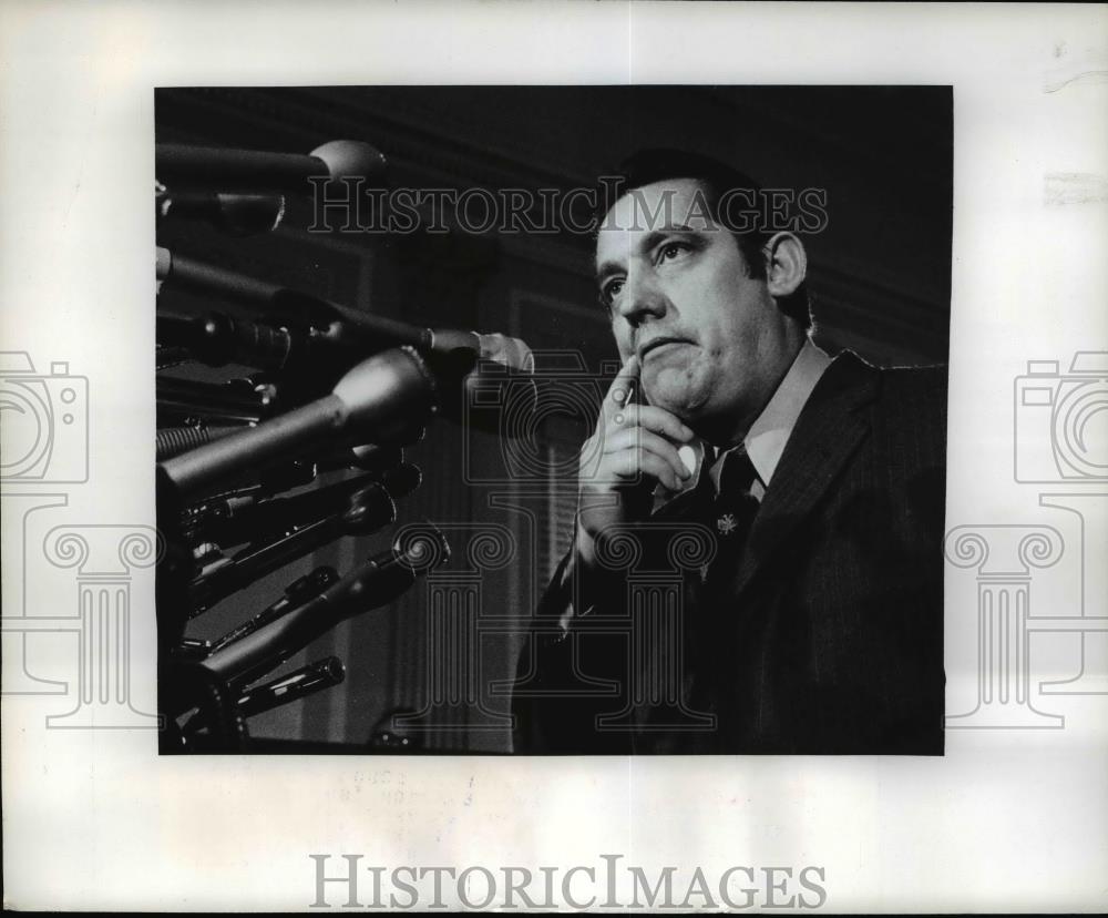 1970 Press Photo Democratic Nationa chairman Fred Harris at Washington DC - Historic Images