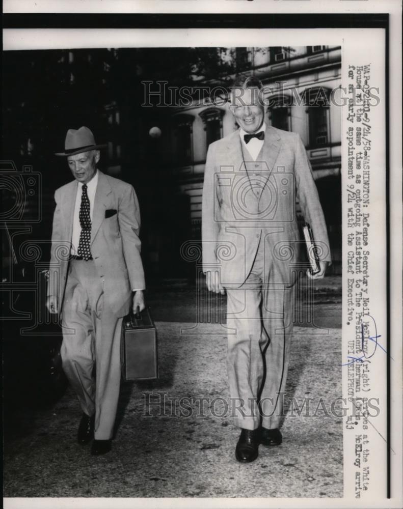 1958 Press Photo Secretary of Defense Neil McElroy &amp; Presidential asst S Adams - Historic Images