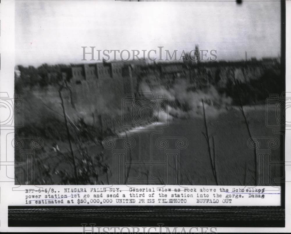 1956 Press Photo Rock above the Schoellkopf power station let go into Gorge - Historic Images