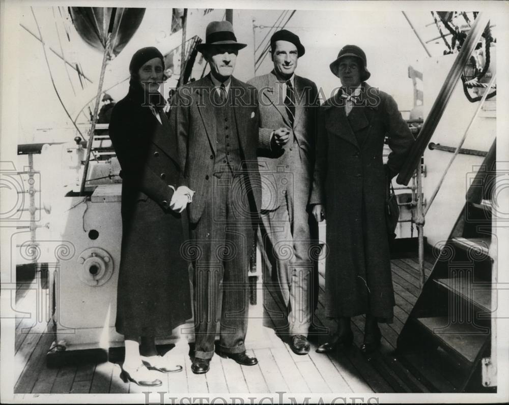1933 Press Photo Danish Couple abroad The Canadian Pacific Line Empress of Japan - Historic Images