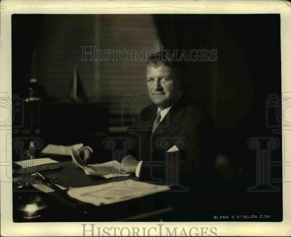 1935 Press Photo Hugh Baillie president United Press Associations at USC - Historic Images