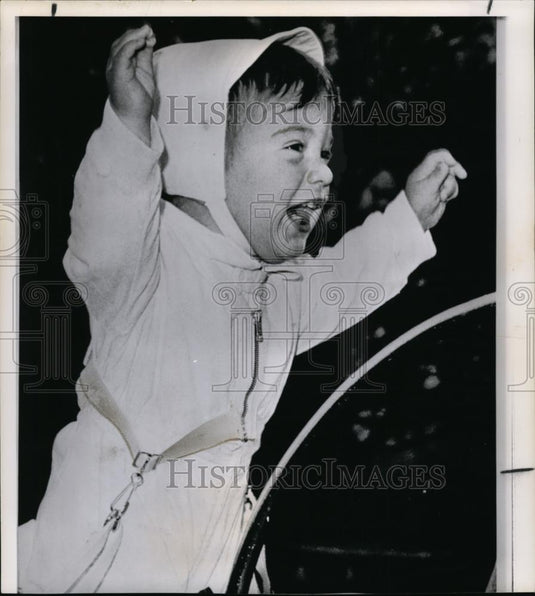 1962 Wire Photo Pres. son,John poses for portrait in the White House S. grounds - Historic Images