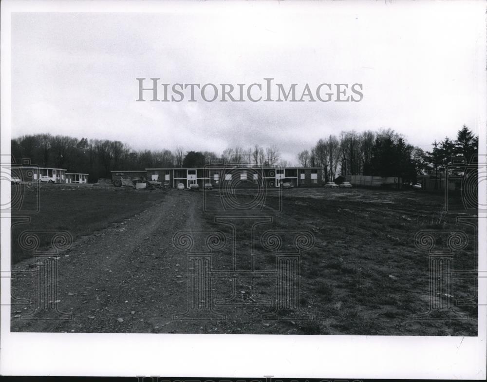 1968 Press Photo Maple Manor Apartments Chardon 
 - cva86946 - Historic Images