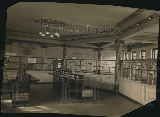 Press Photo Interior - cva85591 - Historic Images