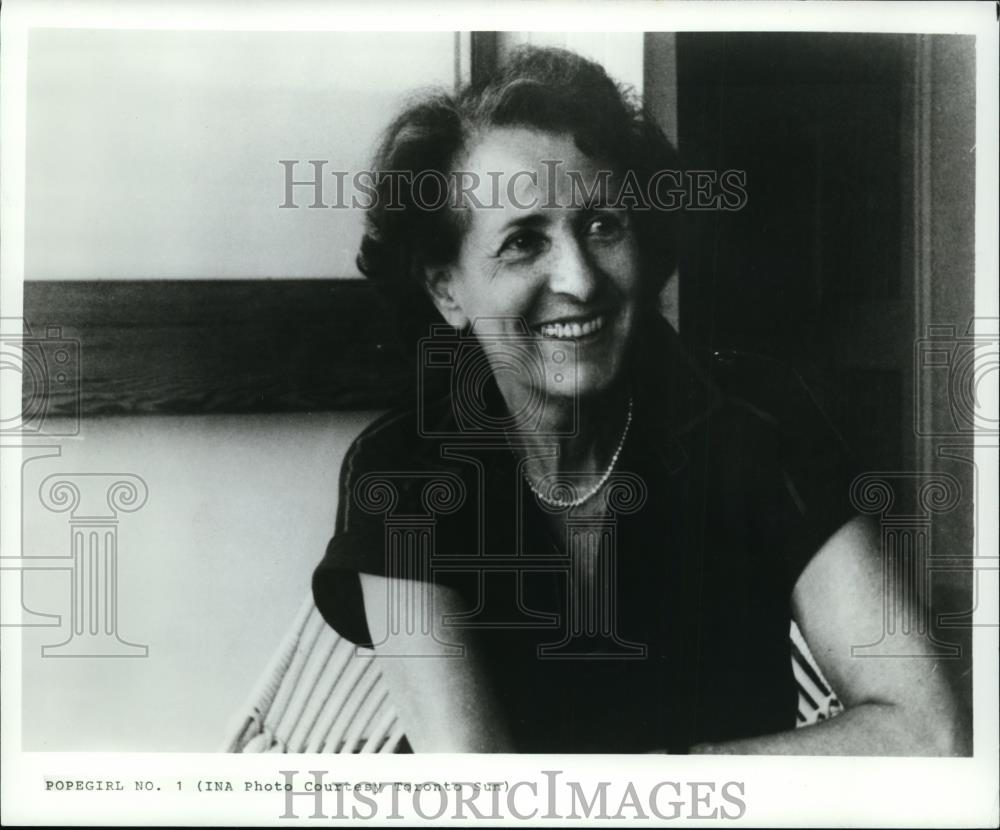 1981 Press Photo Mrs. Regina Reisenfeld - cvb04670 - Historic Images