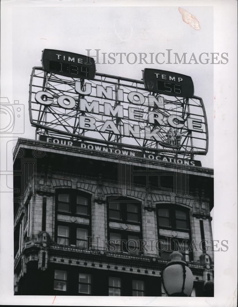 1959 Press Photo Union Commerce Bank - cva80927 - Historic Images