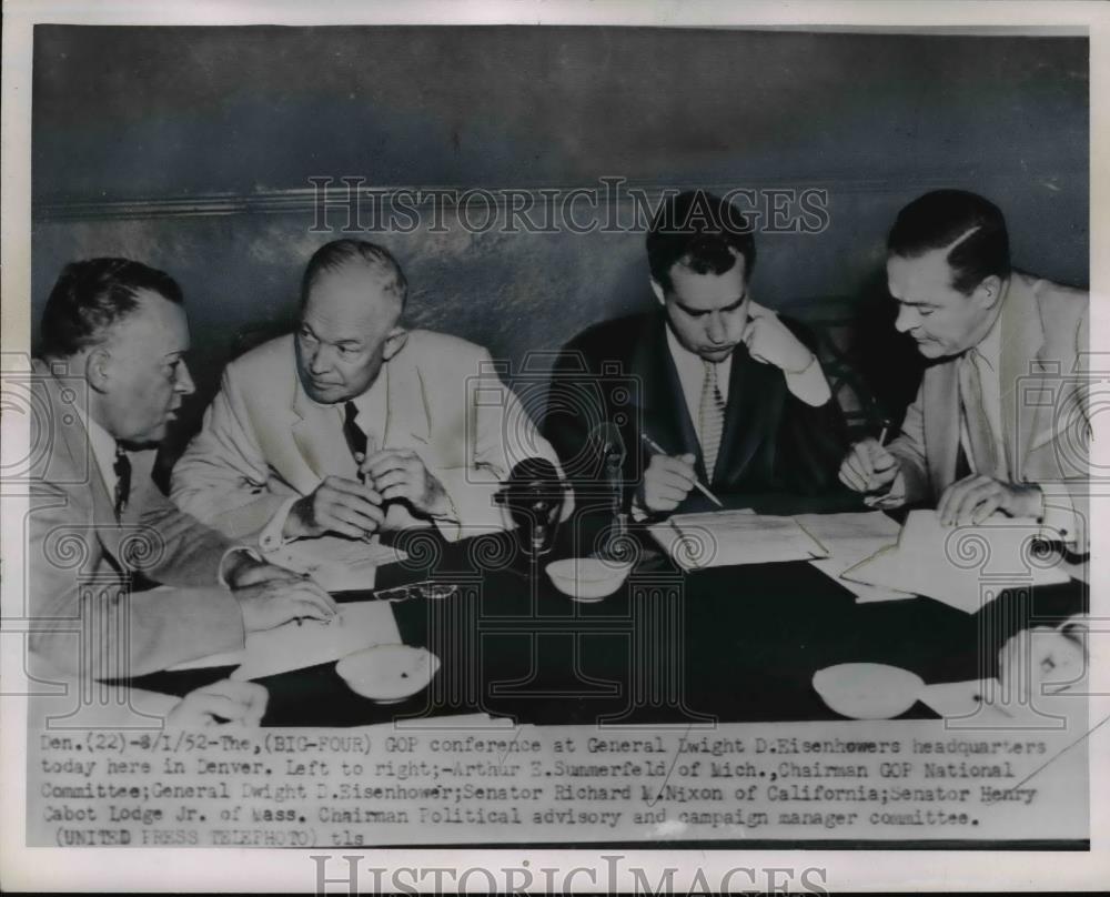 1952 Press Photo GOP Conferecen at Gen.Dwight Eisenhower Headquarters - Historic Images