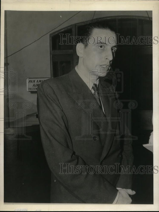 1942 Press Photo Raul Morales Beltrani Chilean Minister of Interior in Miami - Historic Images