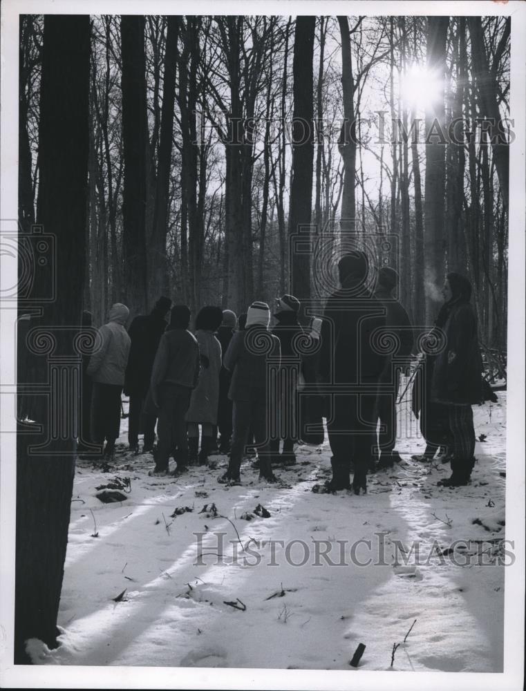 1967 Press Photo The Nature Walk in North Chagrin in Metropolitan Park - Historic Images