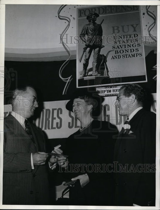 1941 Press Photo Mrs Franklin Roosevelt, Donald Nelson & Maj Ben Namm - Historic Images