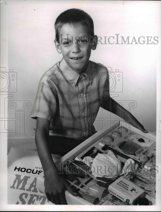 1968 Press Photo Michael Krosk, Highland Park Blvd. - cva75102 - Historic Images